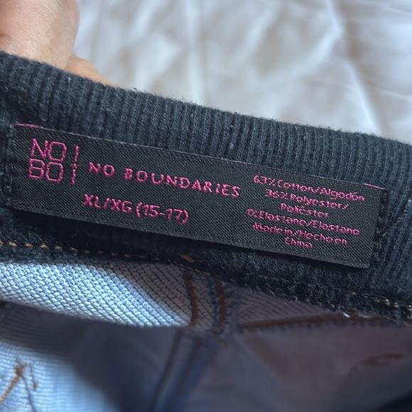 Capris Size XL - Picture 2 of 2